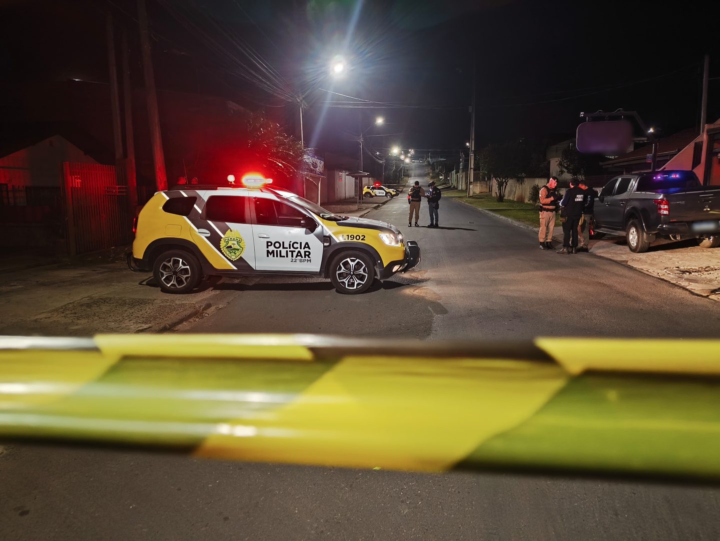 Homem é morto a tiros em emboscada após briga em distribuidora